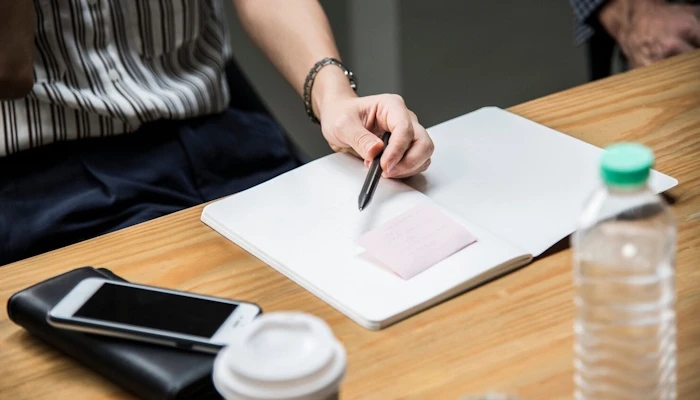 Ajánlatkérés - Greenlight Group Kft.