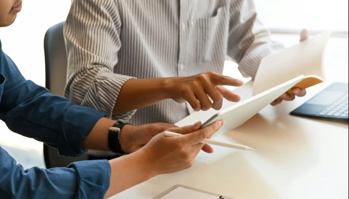 Kapcsolatfelvétel - Greenlight Group Kft.